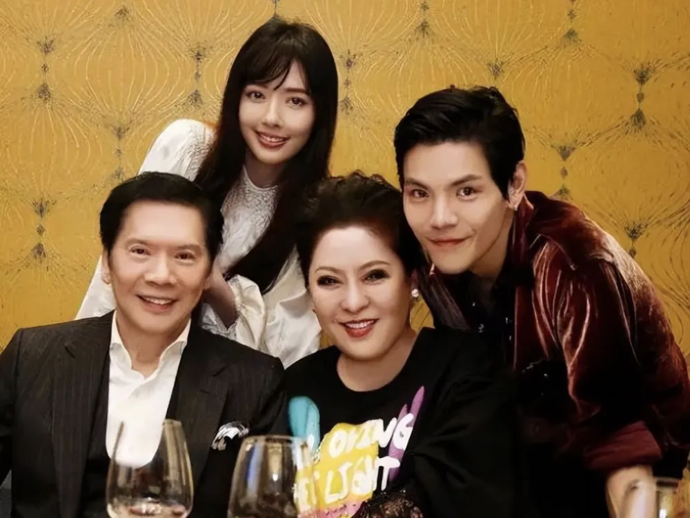 Mrs Heung Updates Will